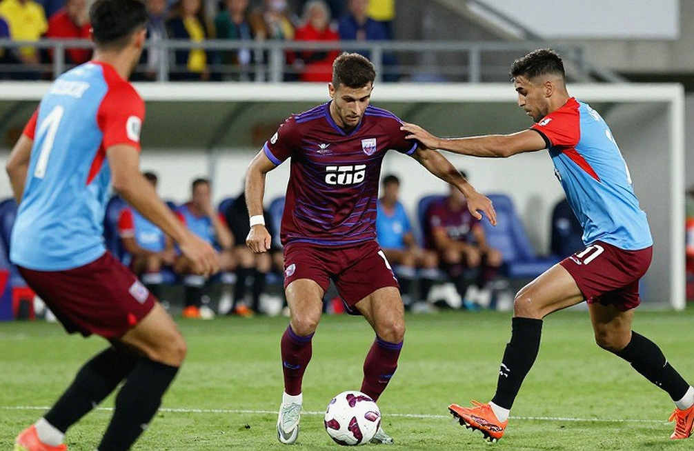 Fenerbahce: Mason Greenwood và Matteo Guendouzi đối tượng điều tra UEFA sau trận playoff UCL