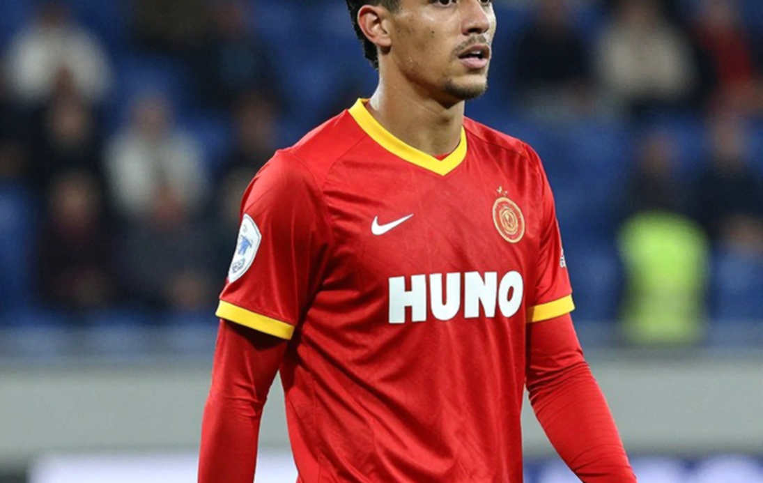 Vietnamese Football in the Transfer Window: When Owners, Contracts and Overseas Dreams Rewrite the Game Vietnamese Football in the Transfer Window: When Owners, Contracts and Overseas Dreams Rewrite the Game