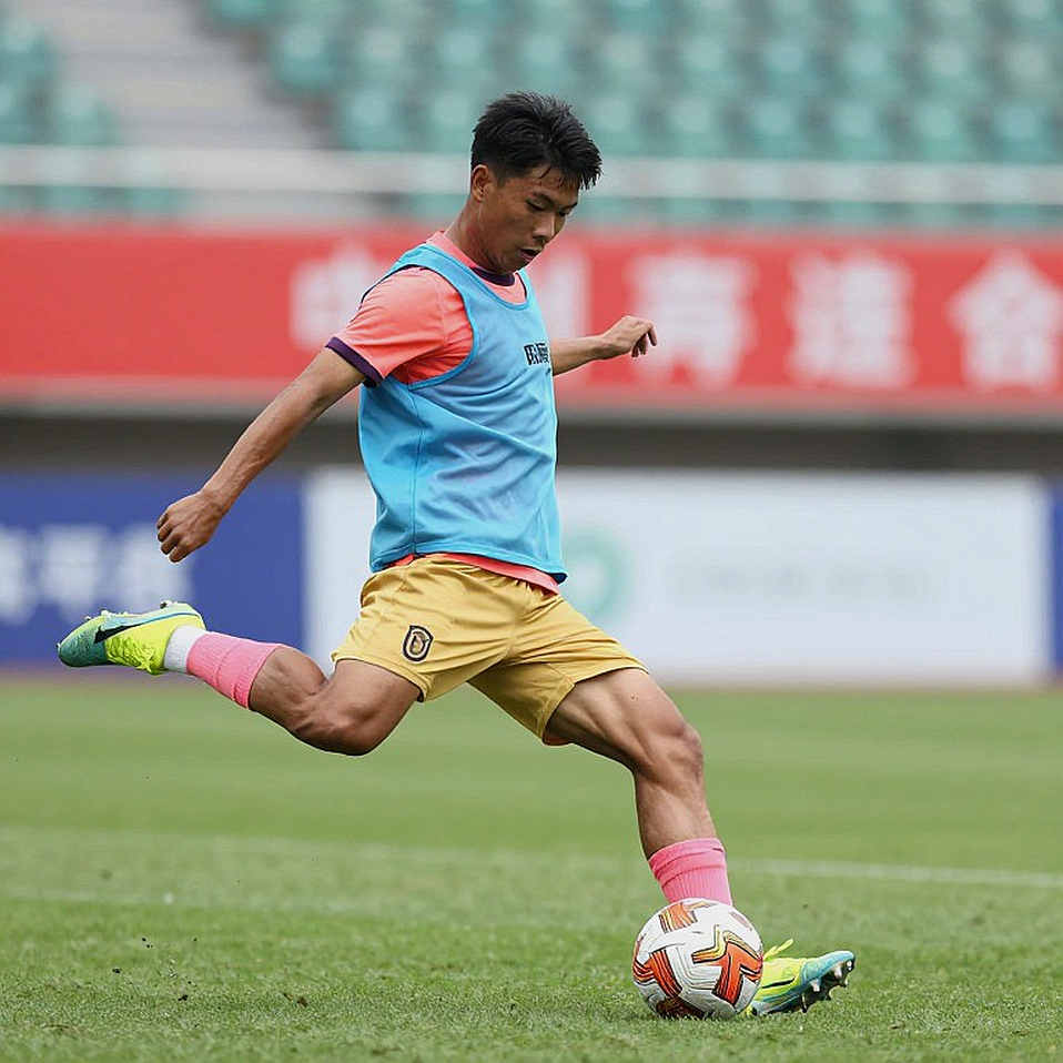 CAND's Season Launch: Duc Thang's Tactical Puzzle and the Pressure of the 'State-Backed Club' Model CAND's Season Launch: Duc Thang's Tactical Puzzle and the Pressure of the 'State-Backed Club' Model