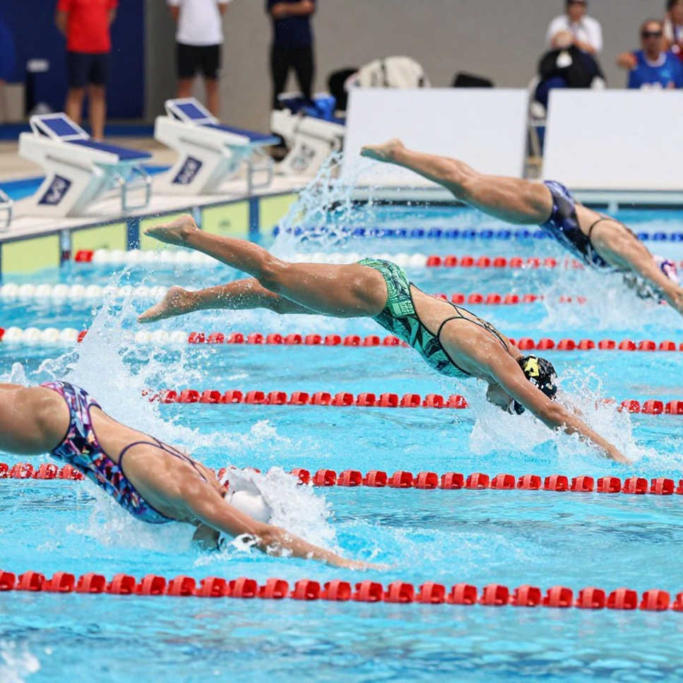 College Swimming League: Khi bơi lội đại học Mỹ tự tái cấu trúc và bài học về dữ liệu lịch thi đấu