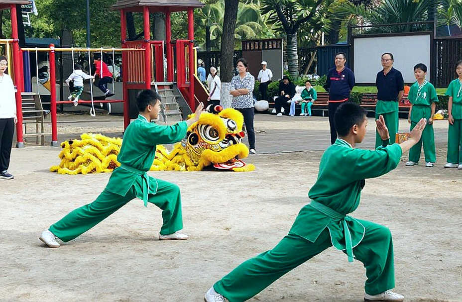 Một chữ võ, hai thế giới: Đông Nam Á đang đứng giữa bài quyền và sàn đấu