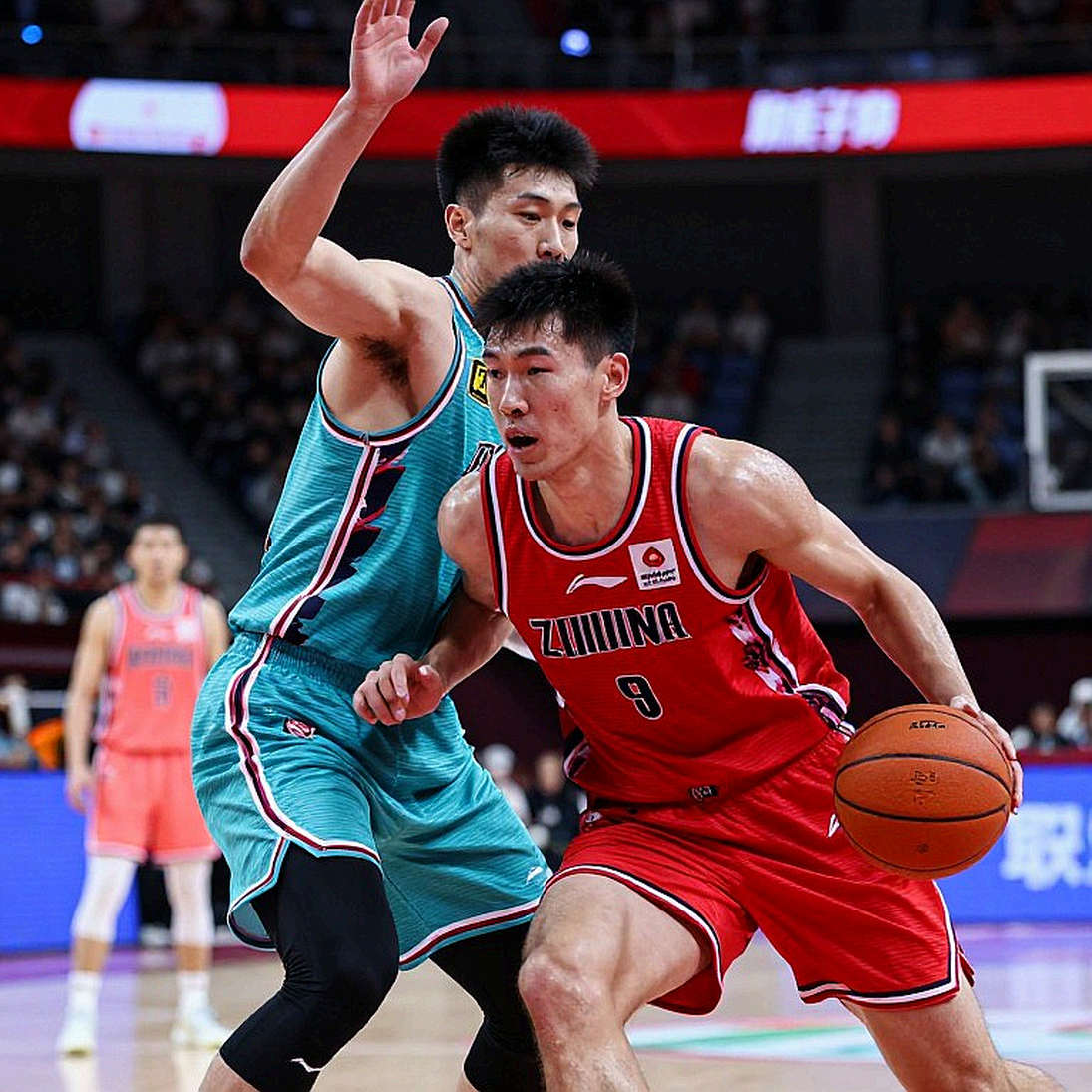 Moustafa Fall gia nhập Panathinaikos: Thương vụ từ kình địch hay nước cờ chiến lược? Moustafa Fall gia nhập Panathinaikos: Thương vụ từ kình địch hay nước cờ chiến lược?
