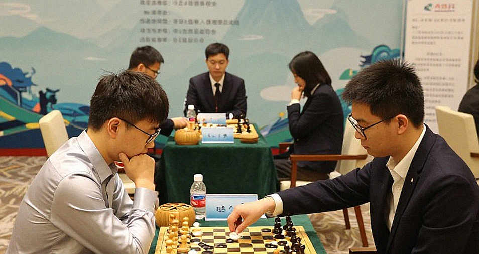 Olympiad Cờ vua 2026 tại Samarkand: Ấn Độ trước hành trình bảo vệ ngai vàng giữa 'pháo đài' Uzbekistan và màn so tài Gukesh – Sindarov Olympiad Cờ vua 2026 tại Samarkand: Ấn Độ trước hành trình bảo vệ ngai vàng giữa 'pháo đài' Uzbekistan và màn so tài Gukesh – Sindarov