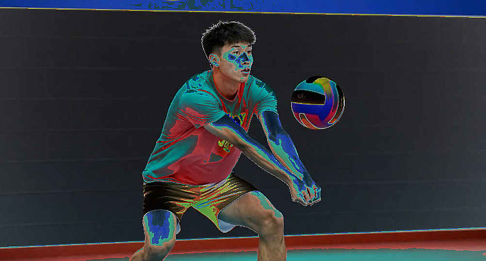 Cô gái Ca Dong và chiếc cúp bóng chuyền sinh viên toàn quốc 2026 Cô gái Ca Dong và chiếc cúp bóng chuyền sinh viên toàn quốc 2026