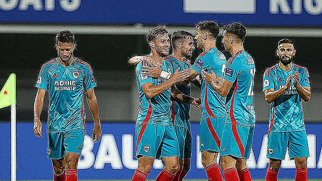 Việt Nam futsal lên hạng 20 thế giới: Bản báo cáo +19,49 điểm và vết nứt đầu tiên của trật tự ASEAN